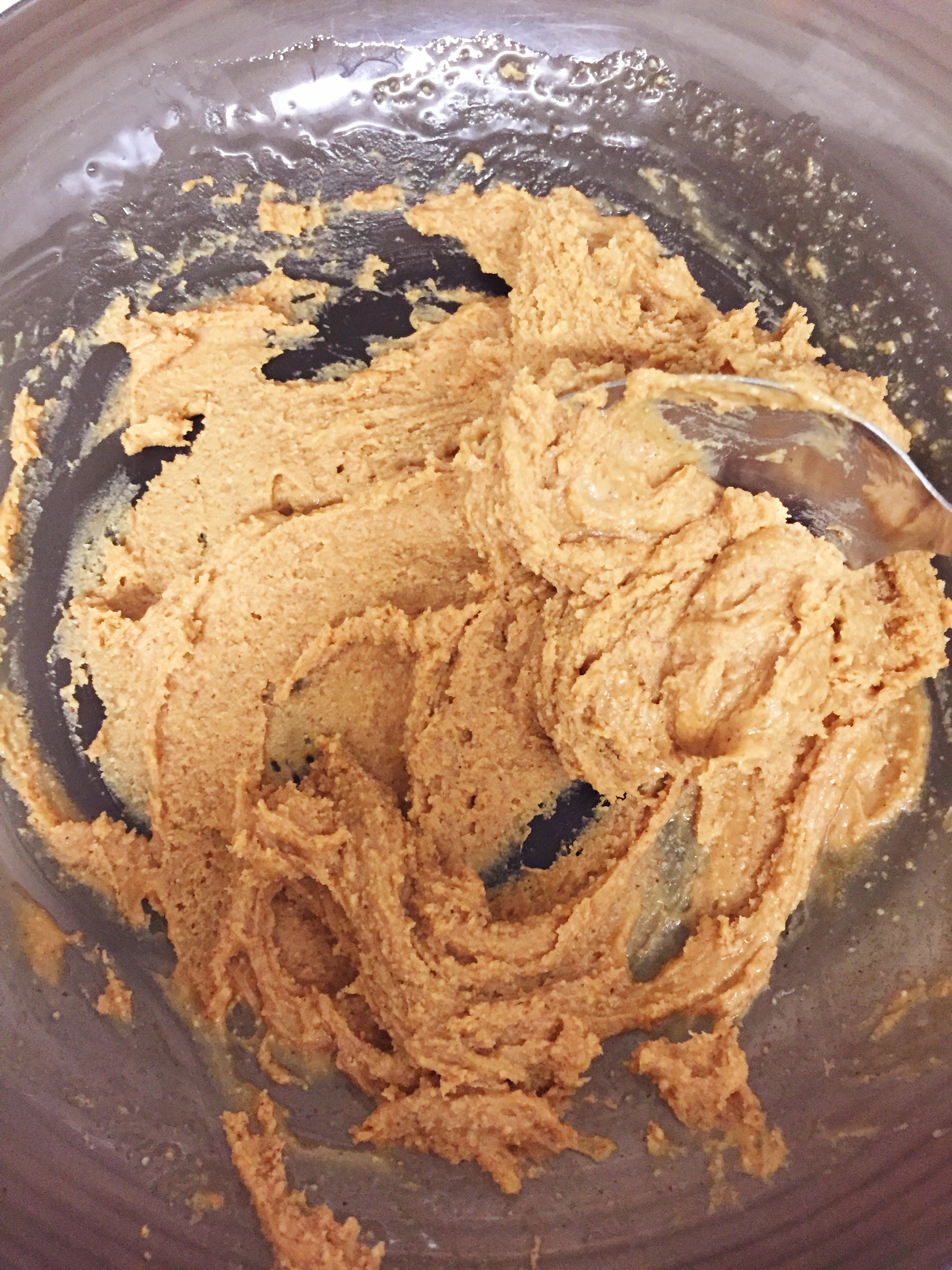 Peanut butter and honey mixture